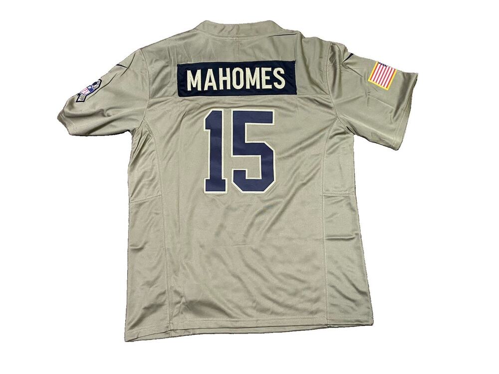 Kansas City Chiefs | Men’s Medium #15 Patrick Mahomes “Salute to Service” Jersey